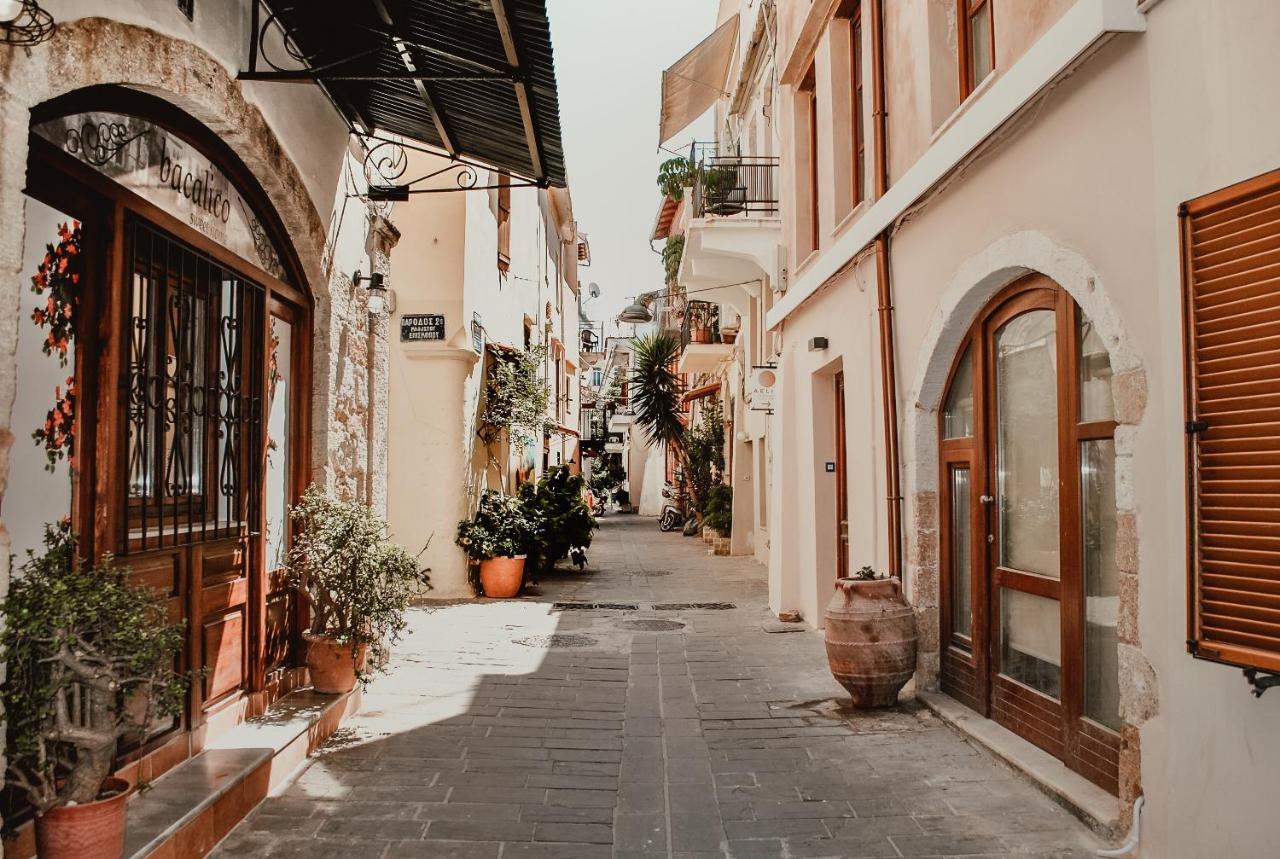 White Houses In The Heart Of Chania Chania  Bagian luar foto